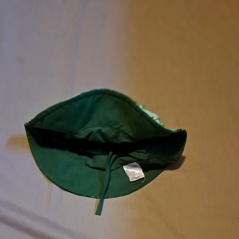 Swimbaby frog Print sun hat size small